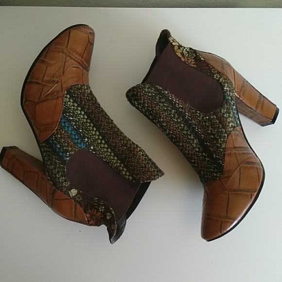 Anthropologie Shoes - Anthropologie Tracy Porter booties